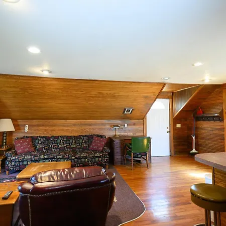 Turn On Inn Lake Village Room photo